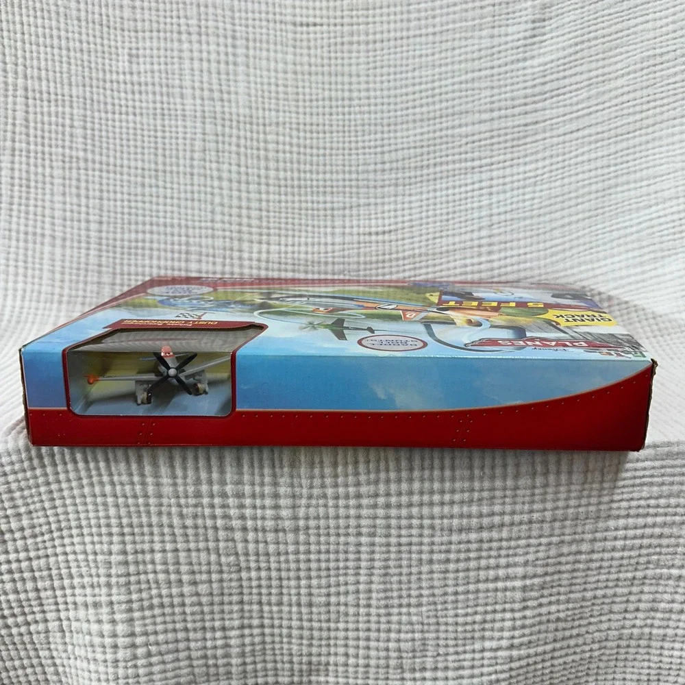 NEW SEALED Disney Planes Cars Sky Track Challenge Track set race planes